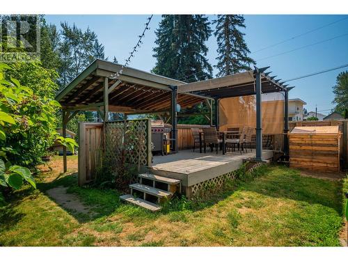 16 Park Avenue, Fruitvale, BC - Outdoor