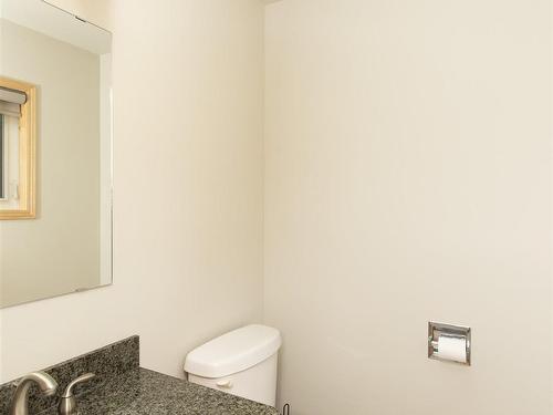 163 Portage Drive, Pass Lake, ON - Indoor Photo Showing Bathroom