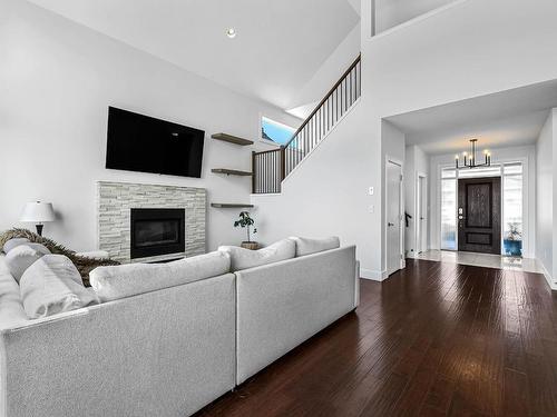 2250 Crosshill Drive, Kamloops, BC - Indoor Photo Showing Living Room With Fireplace