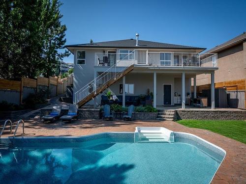 406 Azure Place, Kamloops, BC - Outdoor With In Ground Pool