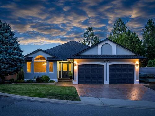 406 Azure Place, Kamloops, BC - Outdoor With Facade