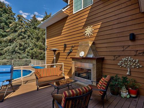 2246 Crescent Drive, Kamloops, BC - Outdoor With Deck Patio Veranda With Exterior