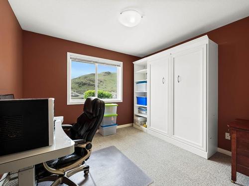 1266 Raven Drive, Kamloops, BC - Indoor Photo Showing Office