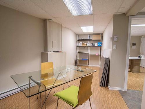 Office - 2259 Av. Bourgogne, Chambly, QC - Indoor