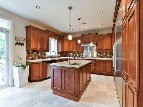 Kitchen - 125 Rue Du Bonniebrook, Saint-Colomban, QC - Indoor Photo Showing Kitchen With Upgraded Kitchen