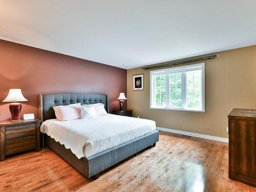 Master bedroom - 125 Rue Du Bonniebrook, Saint-Colomban, QC - Indoor Photo Showing Bedroom