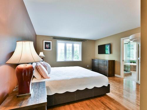 Master bedroom - 125 Rue Du Bonniebrook, Saint-Colomban, QC - Indoor Photo Showing Bedroom