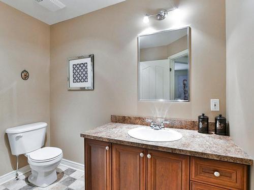 Bathroom - 125 Rue Du Bonniebrook, Saint-Colomban, QC - Indoor Photo Showing Bathroom