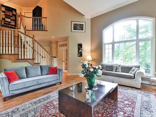 Living room - 125 Rue Du Bonniebrook, Saint-Colomban, QC - Indoor Photo Showing Living Room