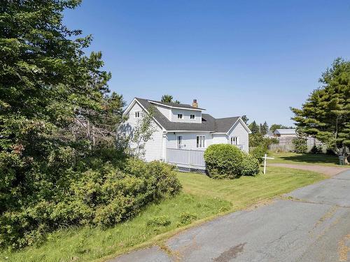 10 Silver Street, Amherst, NS 