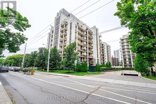 308 - 90 Charlton Avenue W, Hamilton (Durand), ON - Outdoor With Balcony With Facade