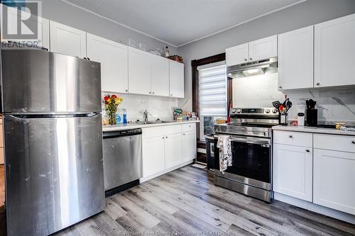 262-264 Queen Street, Chatham, ON - Indoor Photo Showing Kitchen