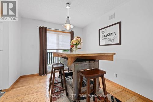 16 Harbourview Crescent, Prince Edward County (Wellington), ON - Indoor Photo Showing Dining Room