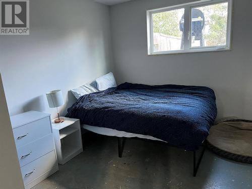 5216 42 Street Ne, Chetwynd, BC - Indoor Photo Showing Bedroom