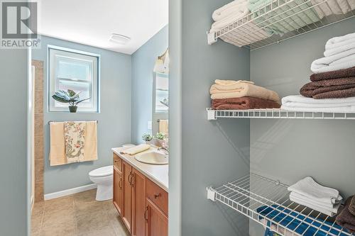 3242 Malbec Crescent, West Kelowna, BC - Indoor Photo Showing Bathroom