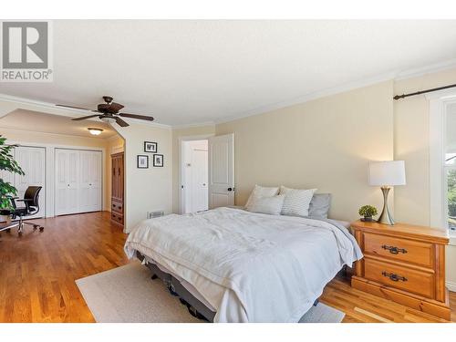 14251 East Hill Road, Lake Country, BC - Indoor Photo Showing Bedroom