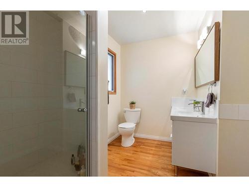 14251 East Hill Road, Lake Country, BC - Indoor Photo Showing Bathroom