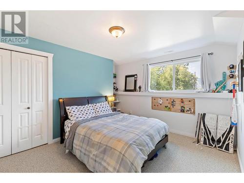 14251 East Hill Road, Lake Country, BC - Indoor Photo Showing Bedroom