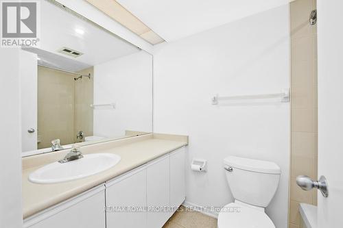 Lph -11 - 2460 Eglington Avenue E, Toronto (Eglinton East), ON - Indoor Photo Showing Bathroom