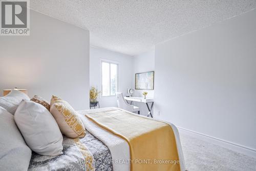 202 Bridgewater Avenue, Whitby (Pringle Creek), ON - Indoor Photo Showing Bedroom