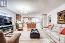 192 King Road, Richmond Hill (Oak Ridges), ON  - Indoor Photo Showing Living Room 