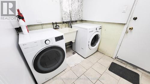 31 Permfield Path, Toronto (Etobicoke West Mall), ON - Indoor Photo Showing Laundry Room