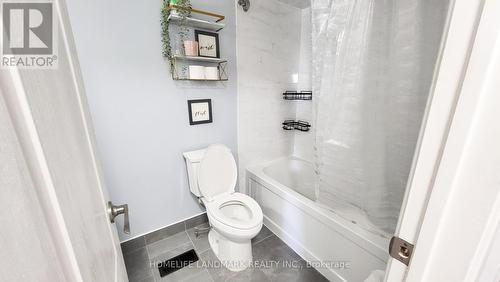 31 Permfield Path, Toronto (Etobicoke West Mall), ON - Indoor Photo Showing Bathroom