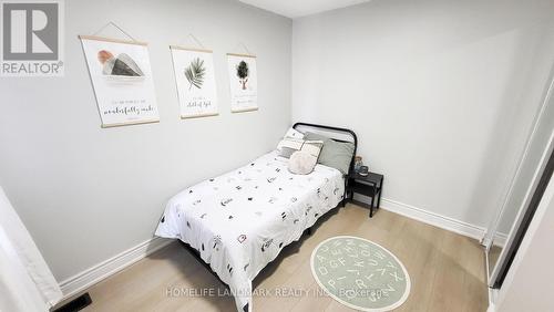 31 Permfield Path, Toronto (Etobicoke West Mall), ON - Indoor Photo Showing Bedroom