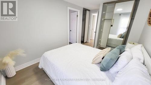 31 Permfield Path, Toronto (Etobicoke West Mall), ON - Indoor Photo Showing Bedroom