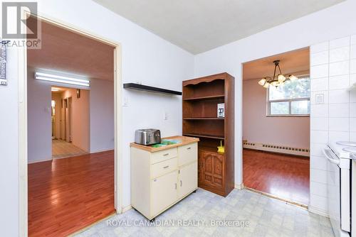 311 - 3577 Derry Road E, Mississauga (Malton), ON - Indoor