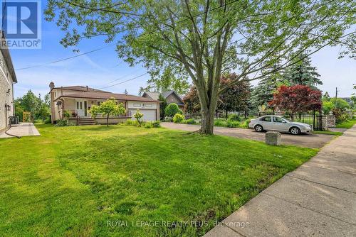 2440 Rosemary Drive, Mississauga (Erindale), ON - Outdoor