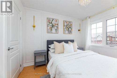 9 Pendulum Circle, Brampton (Sandringham-Wellington), ON - Indoor Photo Showing Bedroom