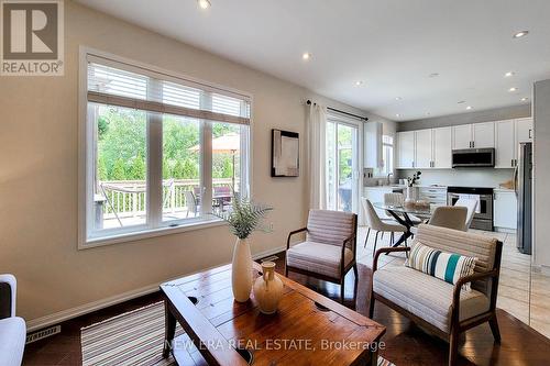 3263 Mccurdy Court, Burlington (Alton), ON - Indoor Photo Showing Living Room