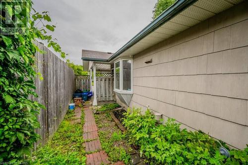 46 Appalachian Crescent, Kitchener, ON - Outdoor