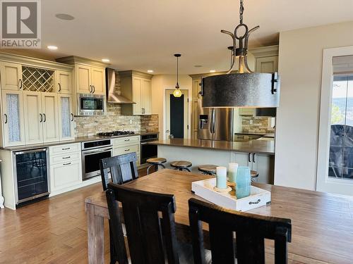 350 Westridge Drive, Williams Lake, BC - Indoor Photo Showing Kitchen With Upgraded Kitchen