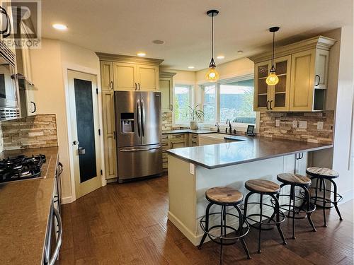 350 Westridge Drive, Williams Lake, BC - Indoor Photo Showing Kitchen