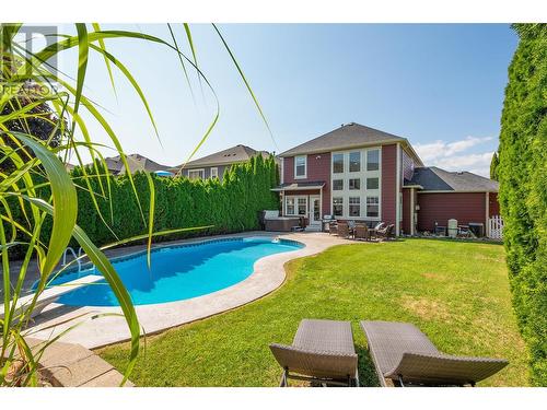 357 Quilchena Drive, Kelowna, BC - Outdoor With In Ground Pool With Backyard