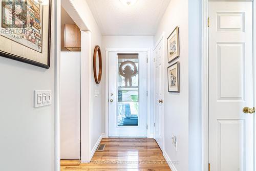 36 Riverside Drive, Kawartha Lakes, ON - Indoor Photo Showing Other Room