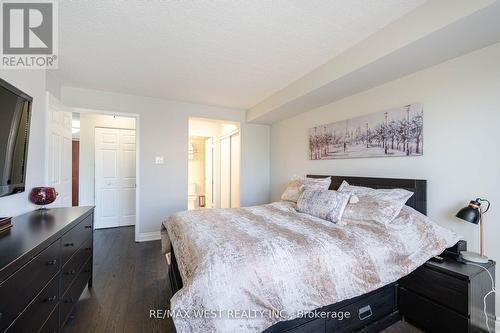 308 - 800 Sheppard Avenue W, Toronto (Bathurst Manor), ON - Indoor Photo Showing Bedroom