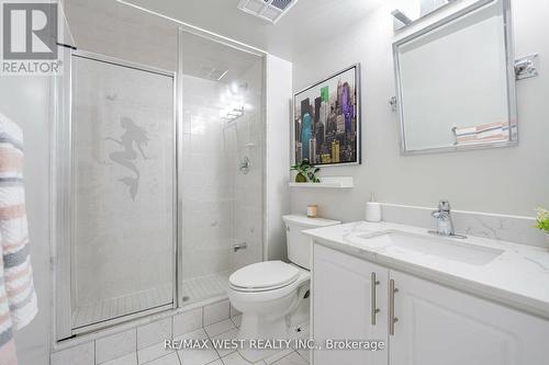 308 - 800 Sheppard Avenue W, Toronto (Bathurst Manor), ON - Indoor Photo Showing Bathroom