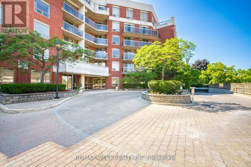 308 - 800 Sheppard Avenue W, Toronto (Bathurst Manor), ON - Outdoor With Balcony With Facade