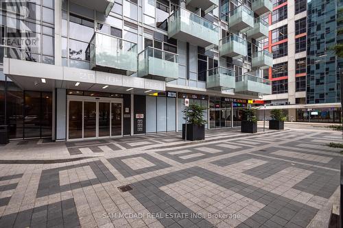 323 - 20 John Street, Toronto (Waterfront Communities), ON - Outdoor