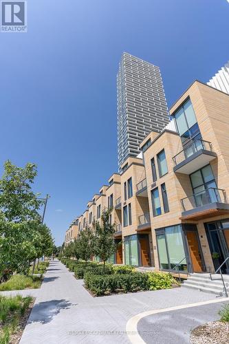 Th23 - 7 Buttermill Avenue, Vaughan, ON - Outdoor With Facade