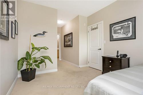 212 - 383 Main Street E, Milton (Old Milton), ON - Indoor Photo Showing Bedroom