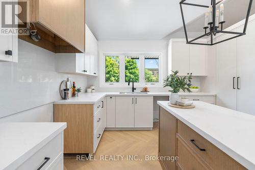 489 Regent Street, Niagara-On-The-Lake, ON - Indoor Photo Showing Kitchen