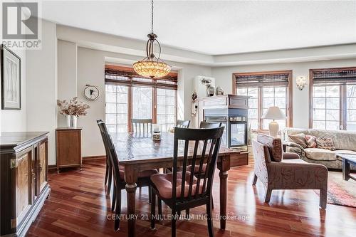 17 - 224 Blueski George Crescent, Blue Mountains, ON - Indoor Photo Showing Dining Room