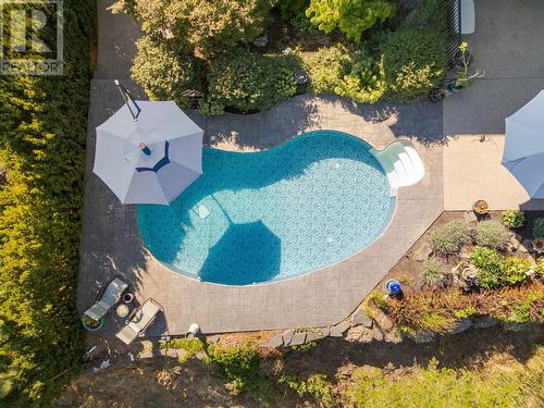 559 Long Ridge Drive S, Kelowna, BC - Outdoor With In Ground Pool