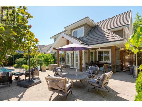 559 Long Ridge Drive S, Kelowna, BC - Outdoor With In Ground Pool With Deck Patio Veranda