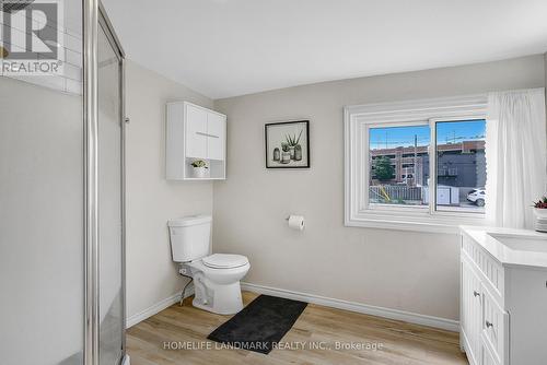 1015 Windsor Avenue, Windsor, ON - Indoor Photo Showing Bathroom