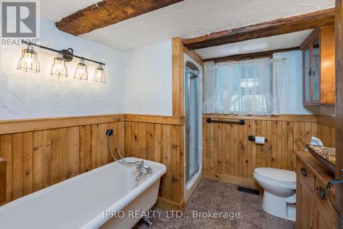 5390 8Th Line, Erin, ON - Indoor Photo Showing Bathroom